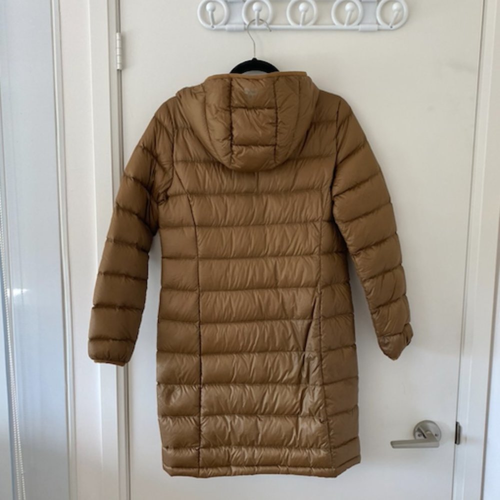 Aritzia Little Puff Long Jacket - Picture 2 of 5